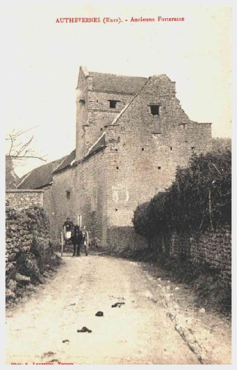 14-1228.jpg
